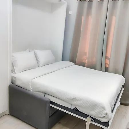 Pretty Petitie Fully Equipped Center Appartement *